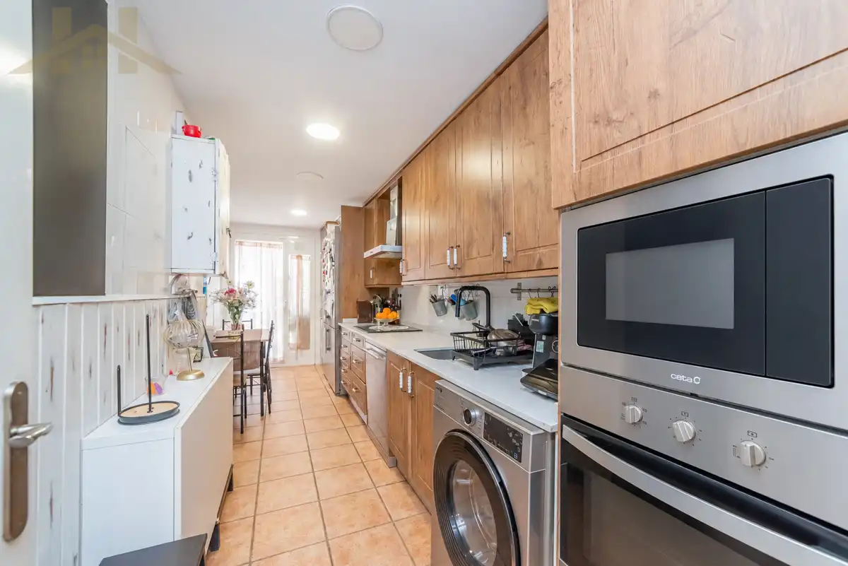 Kitchen of Detached homes for sale in San Martín de la Vega  with Air Conditioner, Heating and Private garden