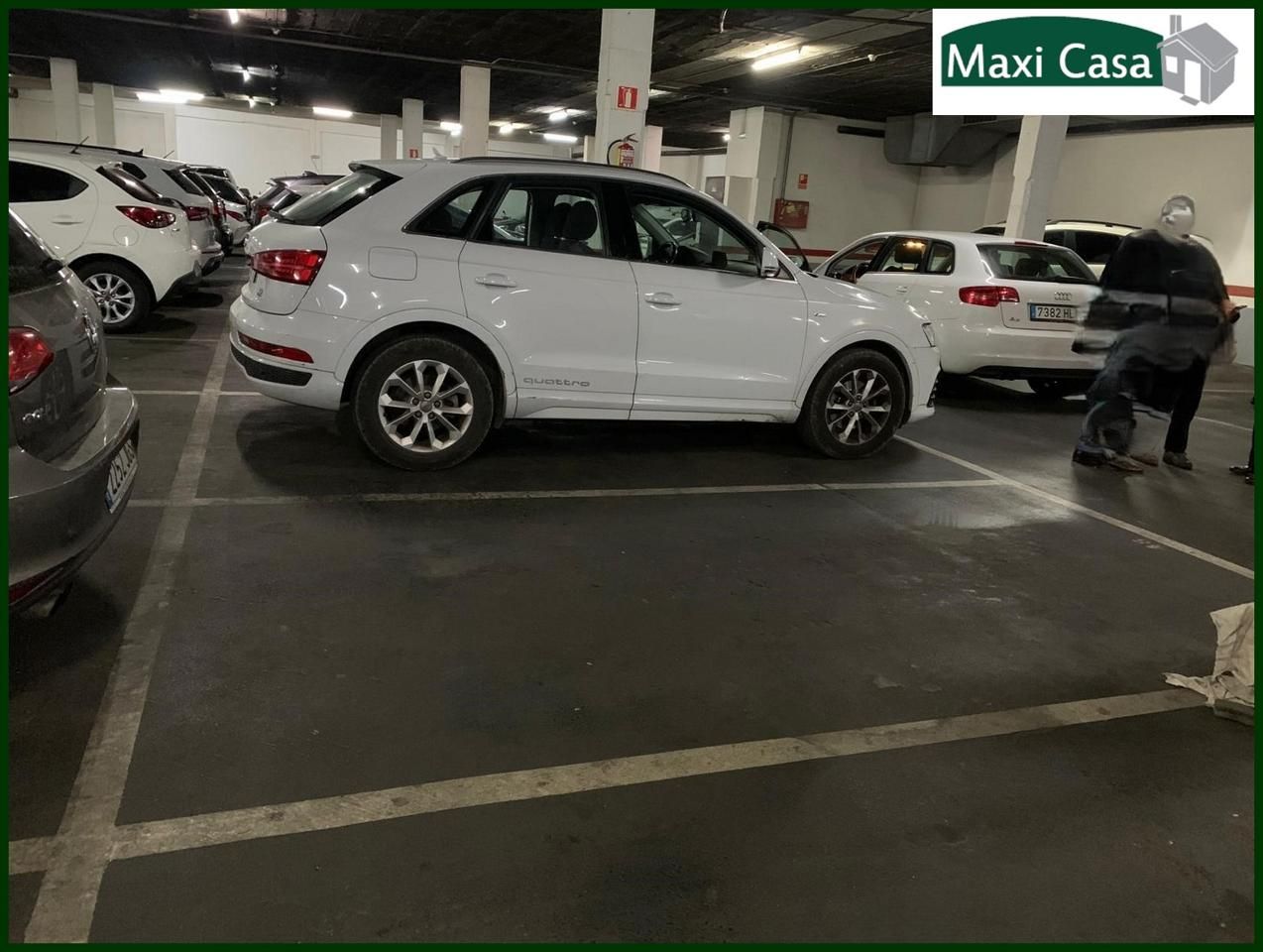 Garatge de lloguer a Carrer d'Entença, La Nova Esquerra de l'Eixample, Eixample