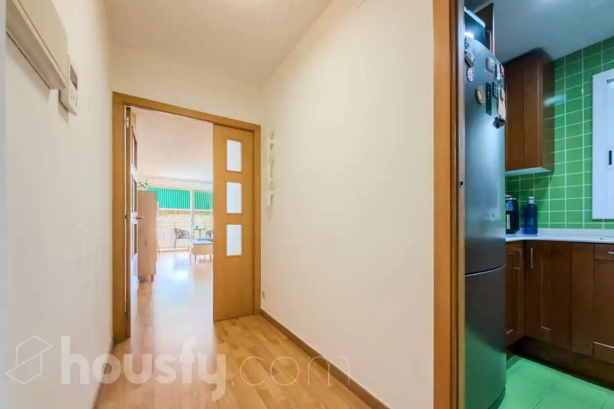 Flat for sale in Barcelona  with Air Conditioner, Parquet flooring and Terrace
