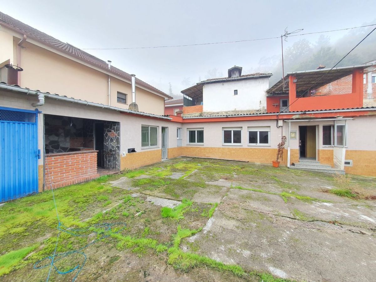 Exterior view of House or chalet for sale in Grado