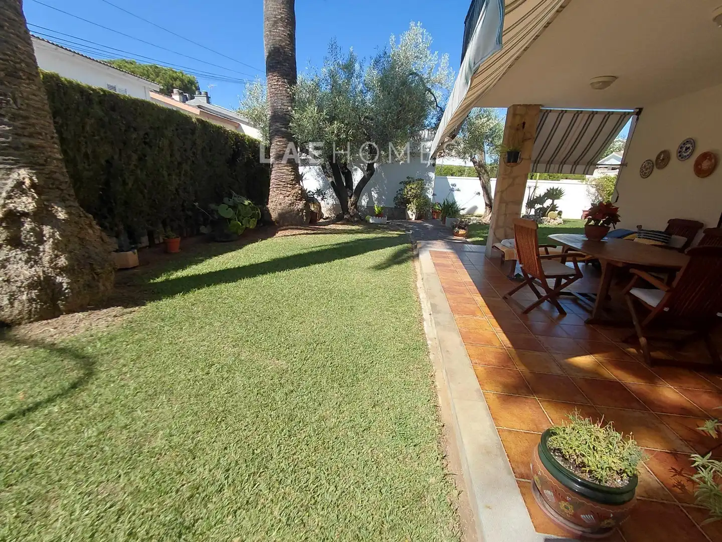 Casa aparellada amb terrassa en venda a Heliópolis, imagen 31