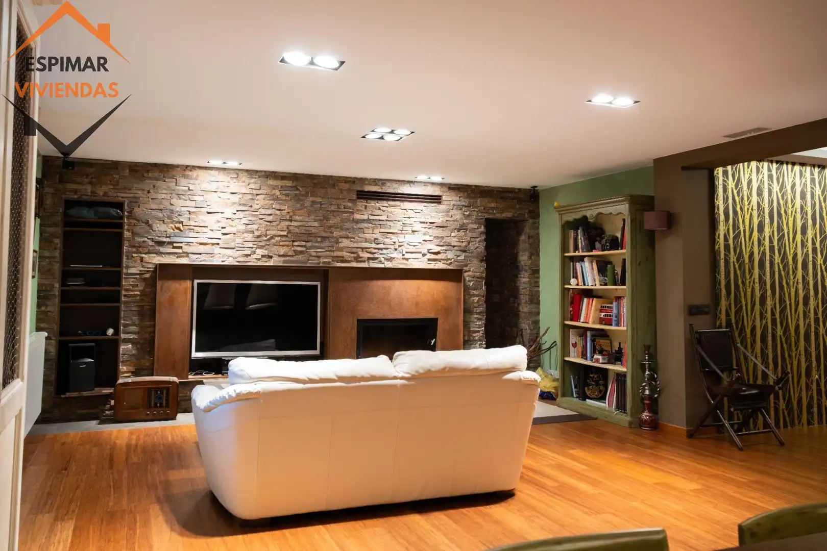 Living room of Houses for sale in Villanueva de Gállego  with Air Conditioner, Heating and Private garden