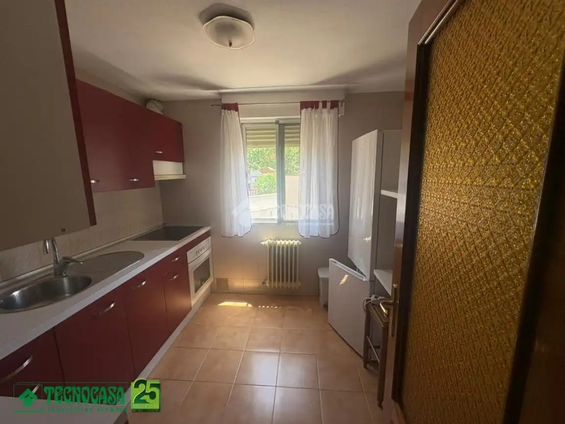 Kitchen of Flat for sale in Ciudad Real  with Air Conditioner and Heating