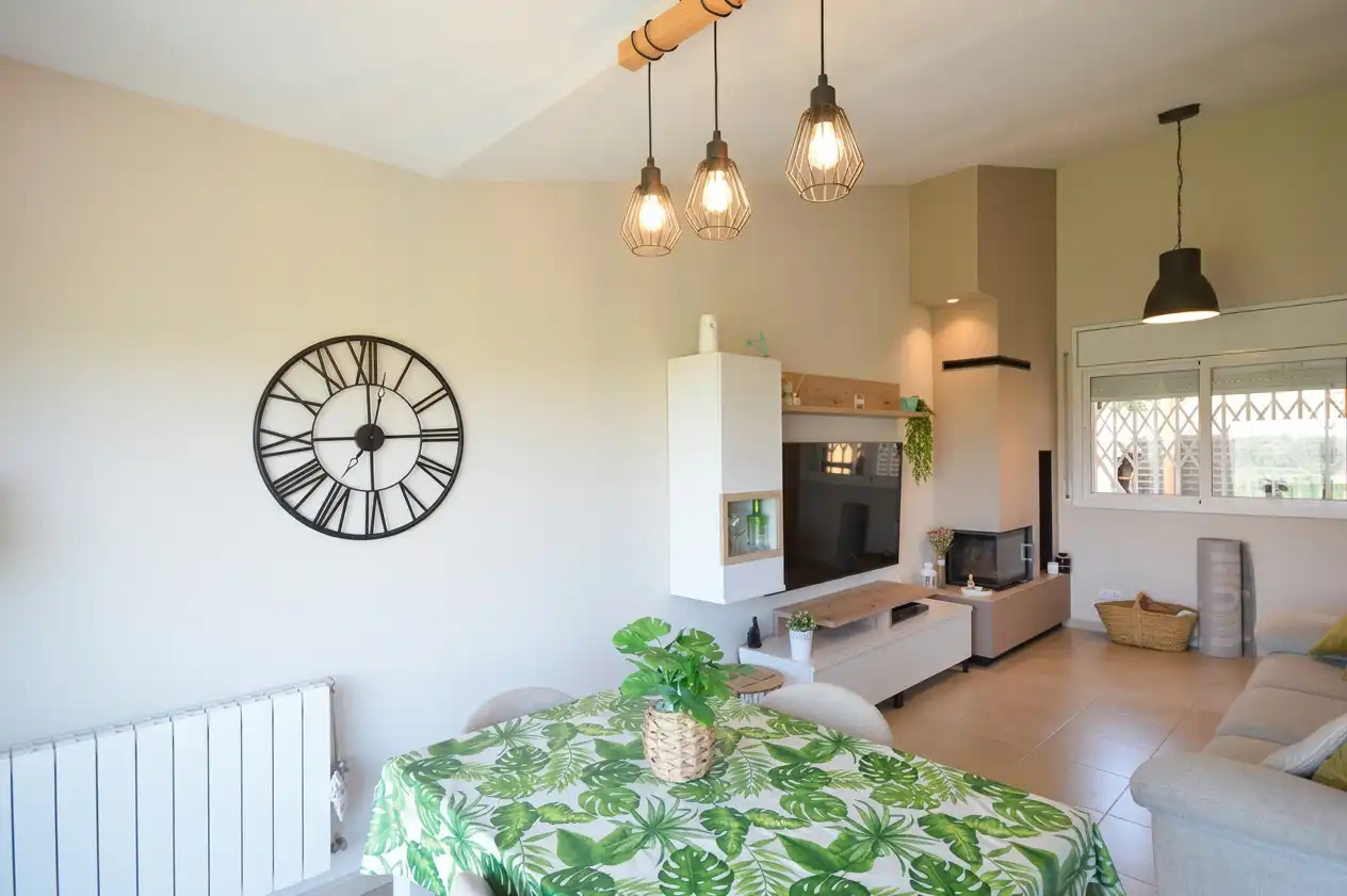 Comedor de Casa adosada en venta en Abrera con Aire acondicionado, Calefacción y Parquet