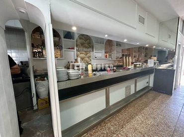 Local comercial en venda a del Idioma Esperanto