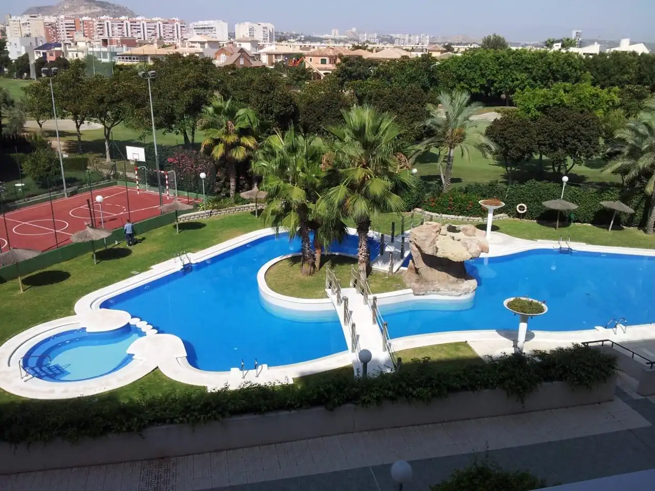 Planta baixa en venda a Pintor Fernando Soria, Alicante Golf