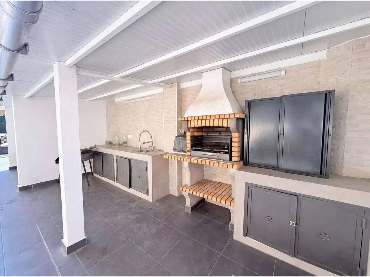 Casa con piscina en venta en Centre - Nucli Antic, imagen 21