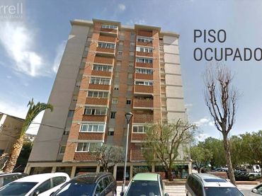 Piso con ascensor en venta en PL RAMON I CAJAL 
Es: Pl: Pt:
 EL MASNOU (BARCELONA)