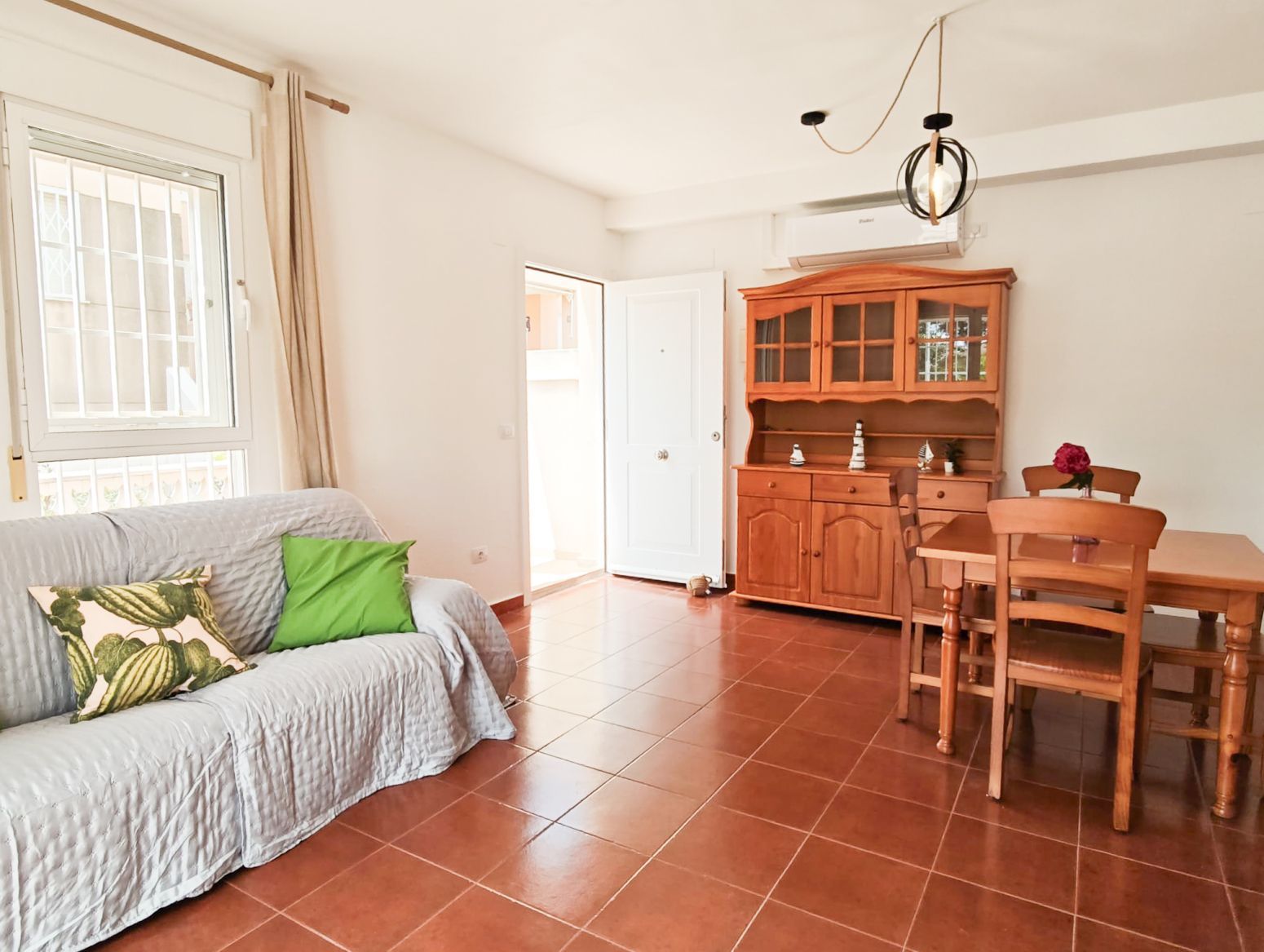 Planta baja en venta en Centro - El Castillo