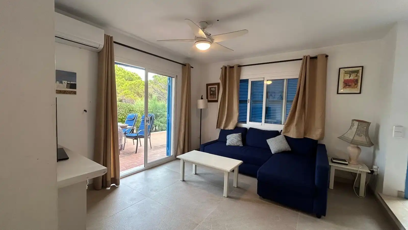 Sala d'estar de Casa adosada en venda en Santa Margalida amb Calefacció, Jardí privat i Terrassa