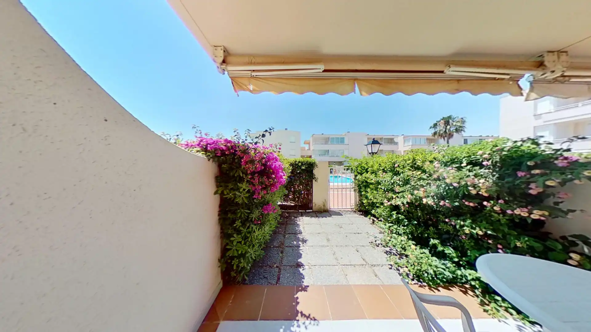Terrasse von Wohnungen zum Verkauf in Vinaròs mit Privatgarten, Terrasse und Möbliert