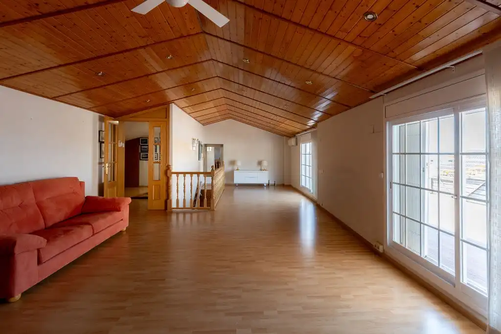 Wohnung zur Miete in Sant Andreu de Llavaneres mit Schwimmbad