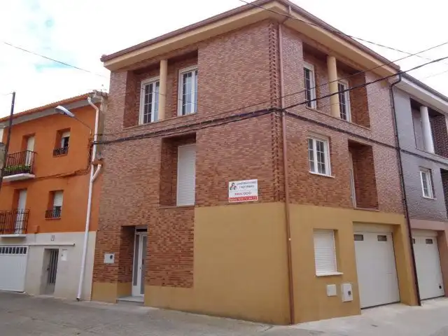 Habitatge amb terrassa en venda a Uruñuela