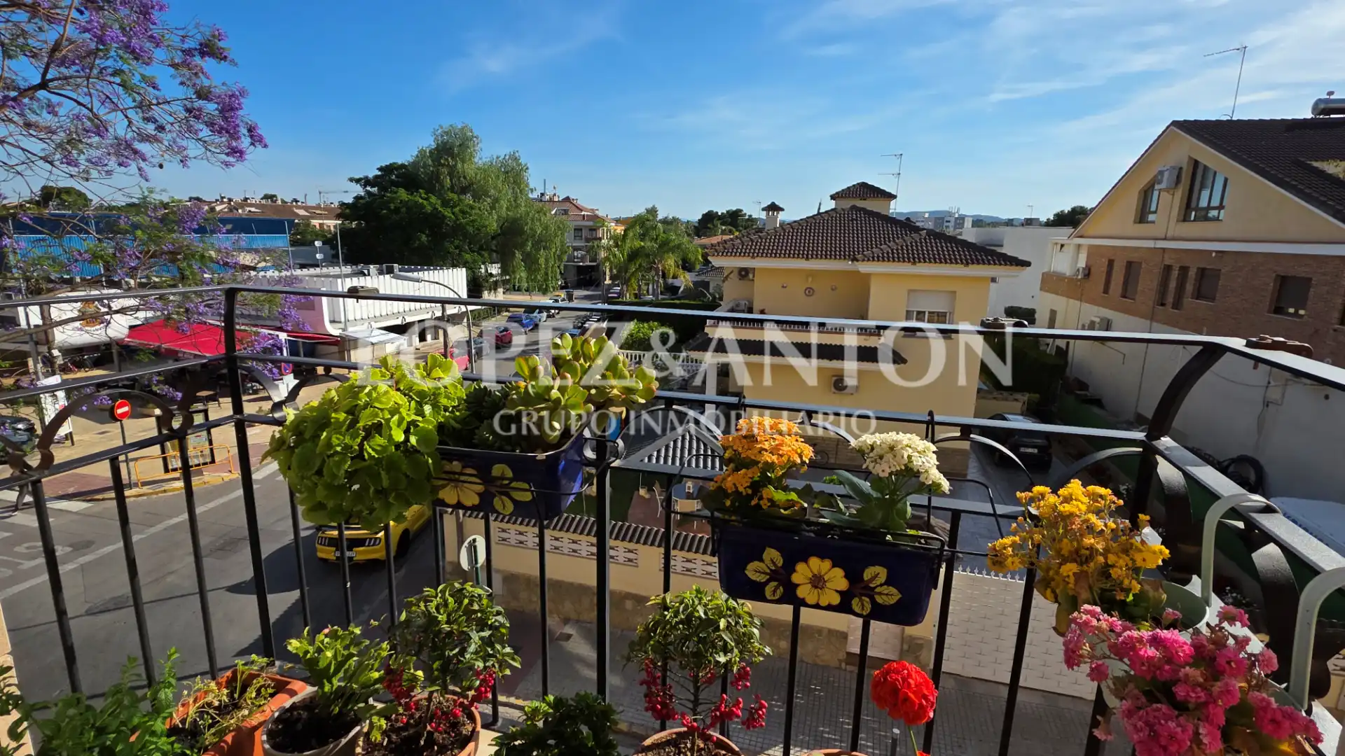 Terrace of Flat for sale in L'Eliana  with Air Conditioner, Oven and Balcony