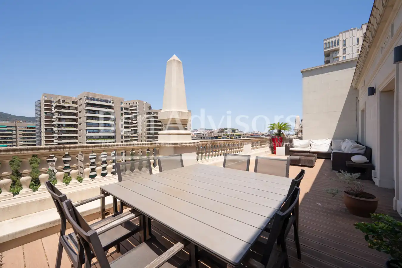 Attique avec ascenseur à vendre à Avenida Diagonal