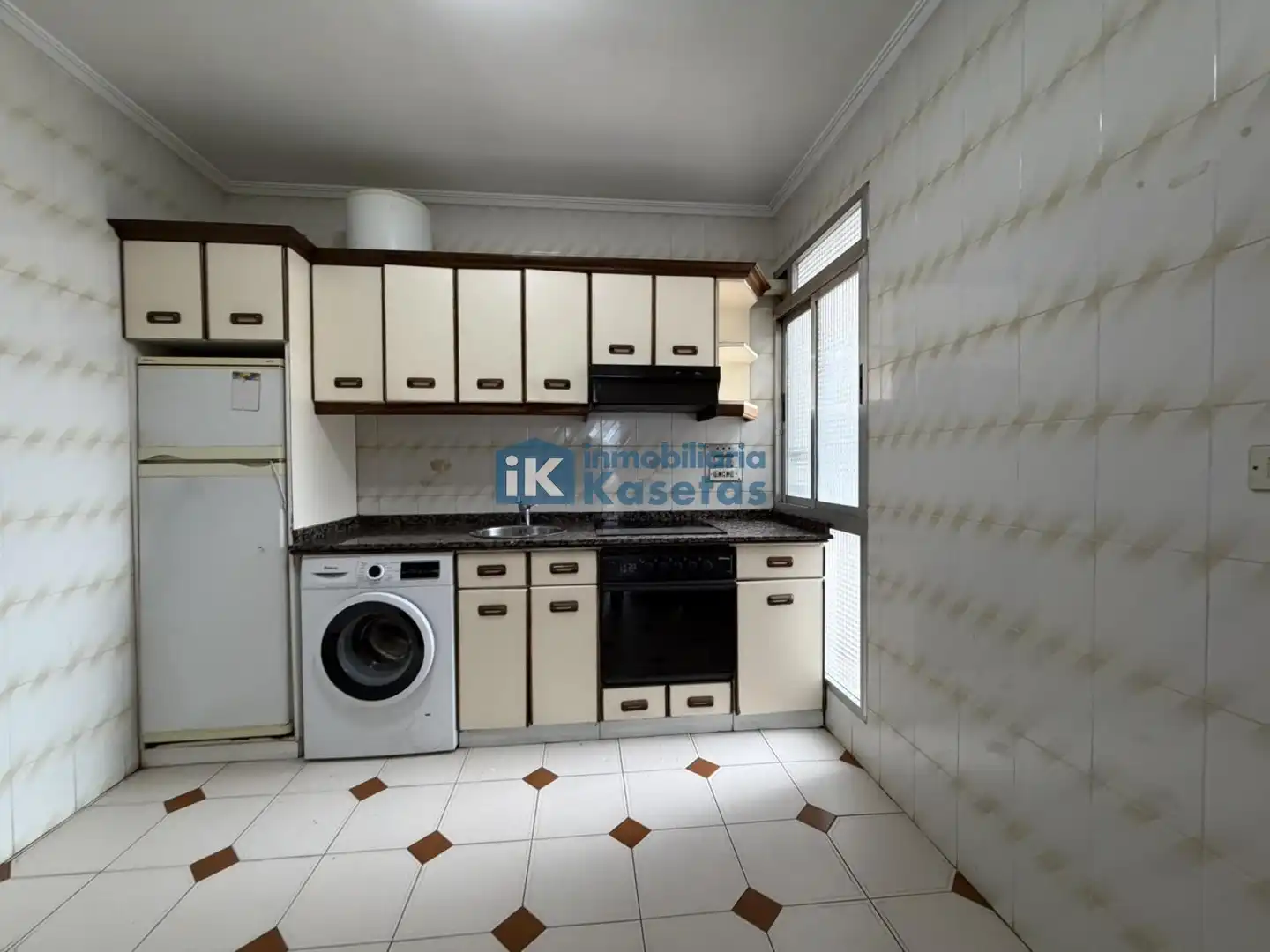 Küche von Wohnung zum Verkauf in Basauri  mit Heizung und Terrasse