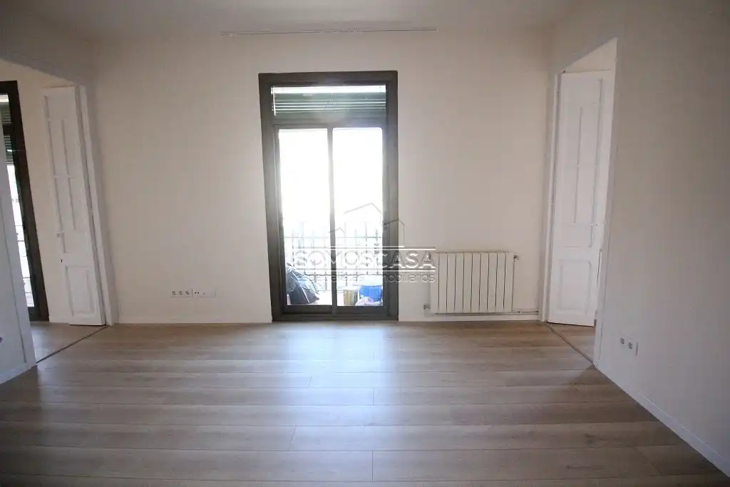 Piso con terraza en venta en Plaça de la Sagrada Família, imagen 3