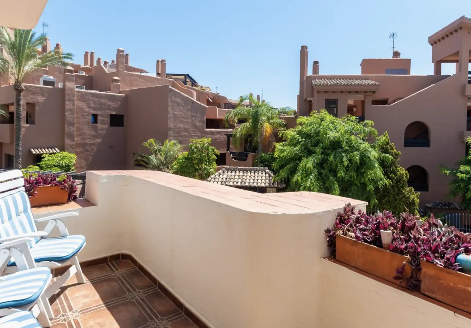 Terrace of Detached homes for sale in Estepona  with Air Conditioner, Heating and Terrace