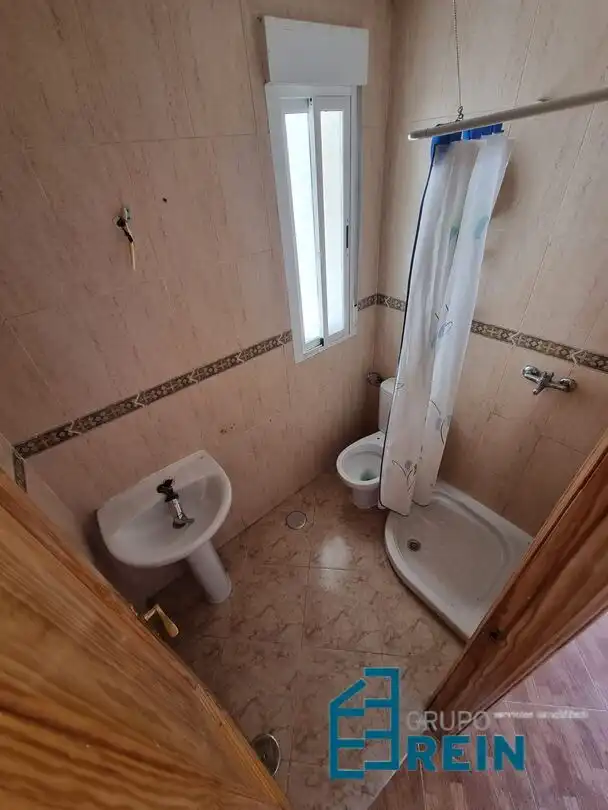 Bany de Casa adosada en venda en Domingo Pérez amb Terrassa i Balcó