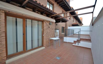 Terrace of Single-family semi-detached for sale in Palencia Capital  with Heating, Private garden and Parquet flooring