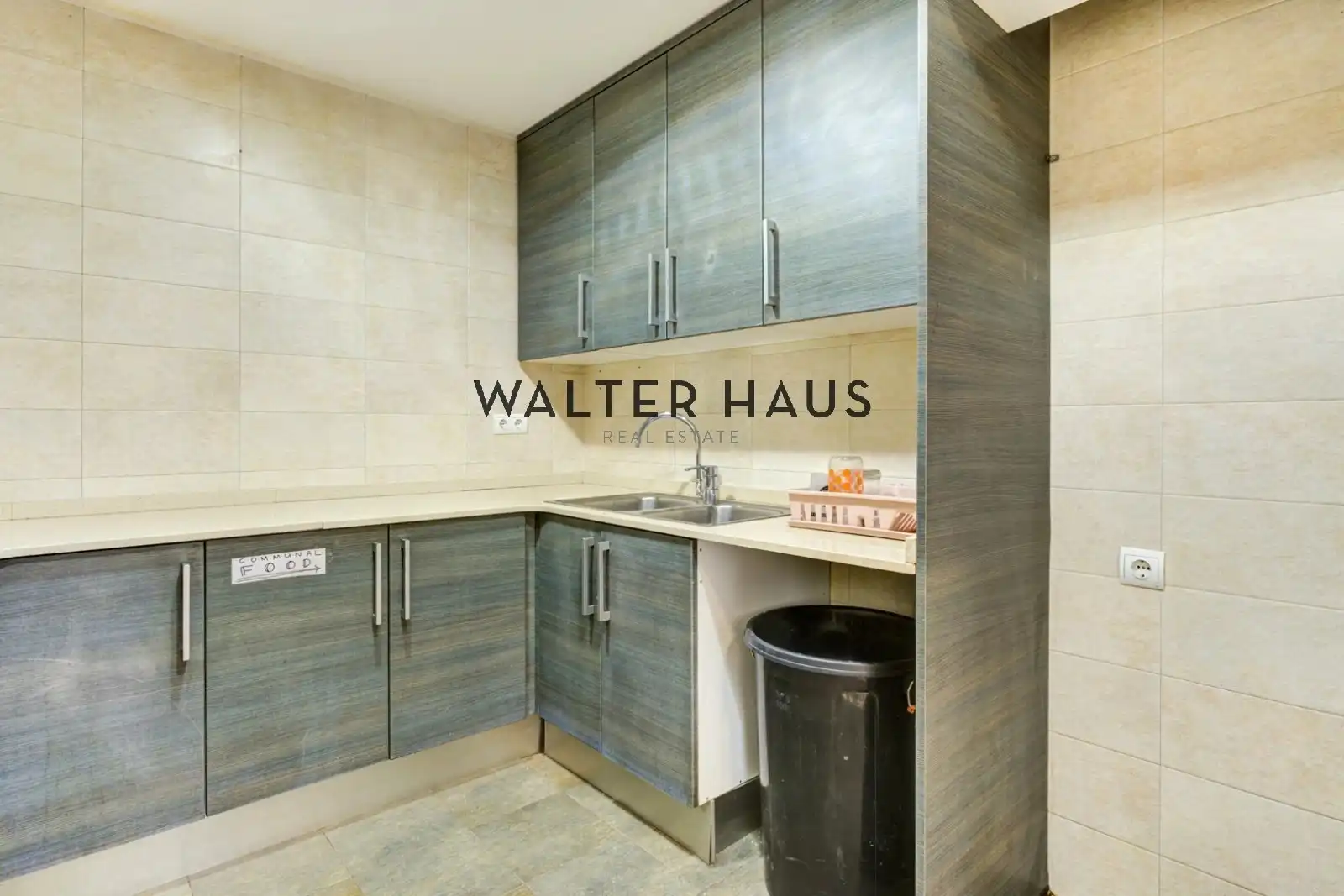 Kitchen of Houses for sale in Barcelona  with Air Conditioner, Heating and Terrace
