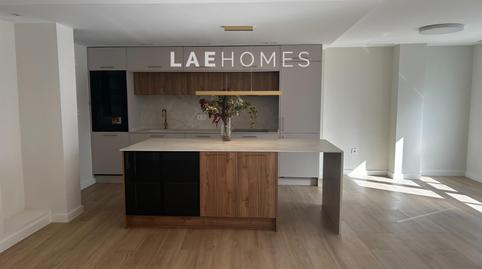 Foto 2 de Apartament en venda a Avenida Avenida de la Estación, Ensanche - Diputación, Alicante / Alacant