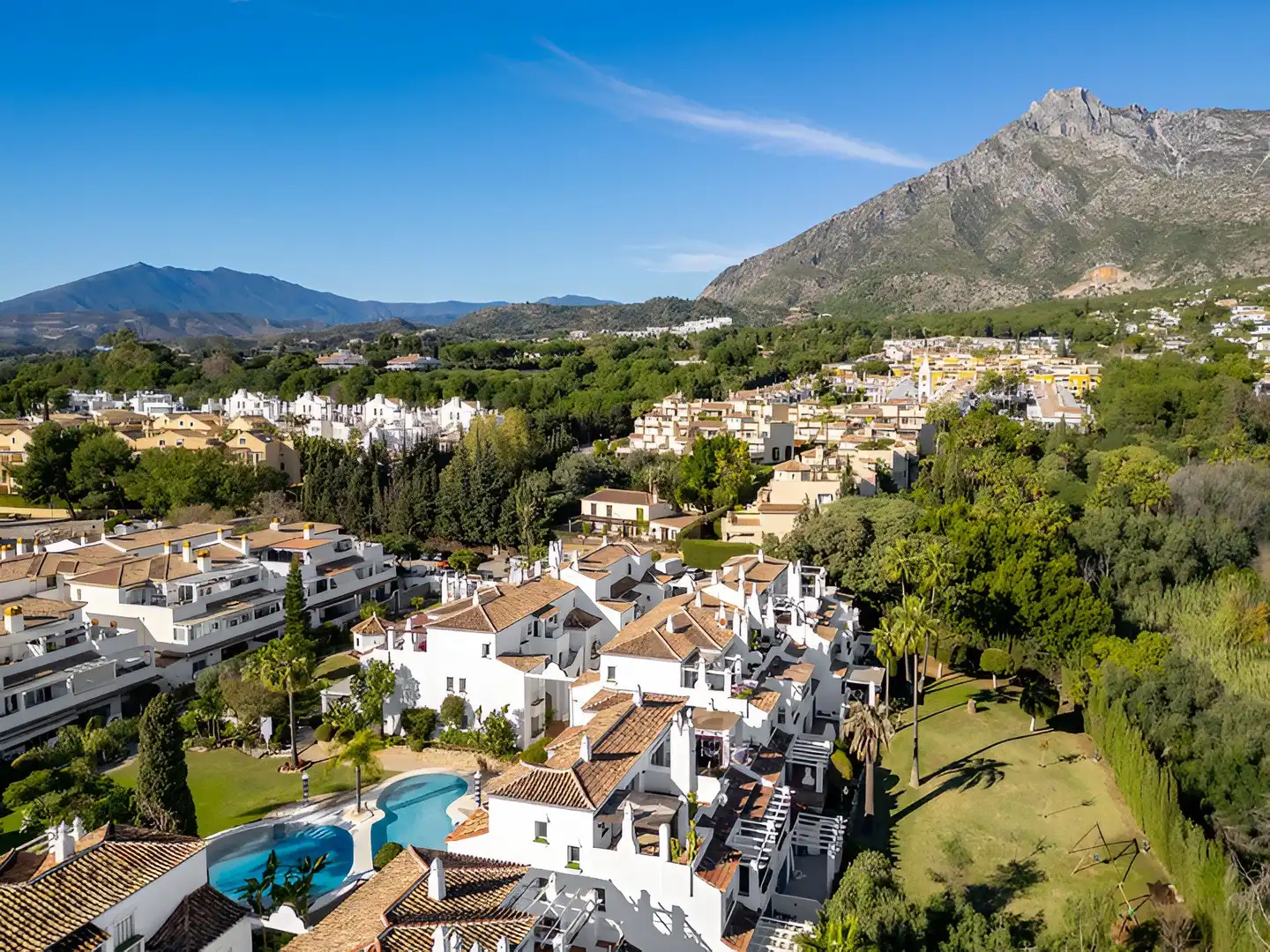 Àtic amb piscina en venda a Milla de Oro, imagen 44