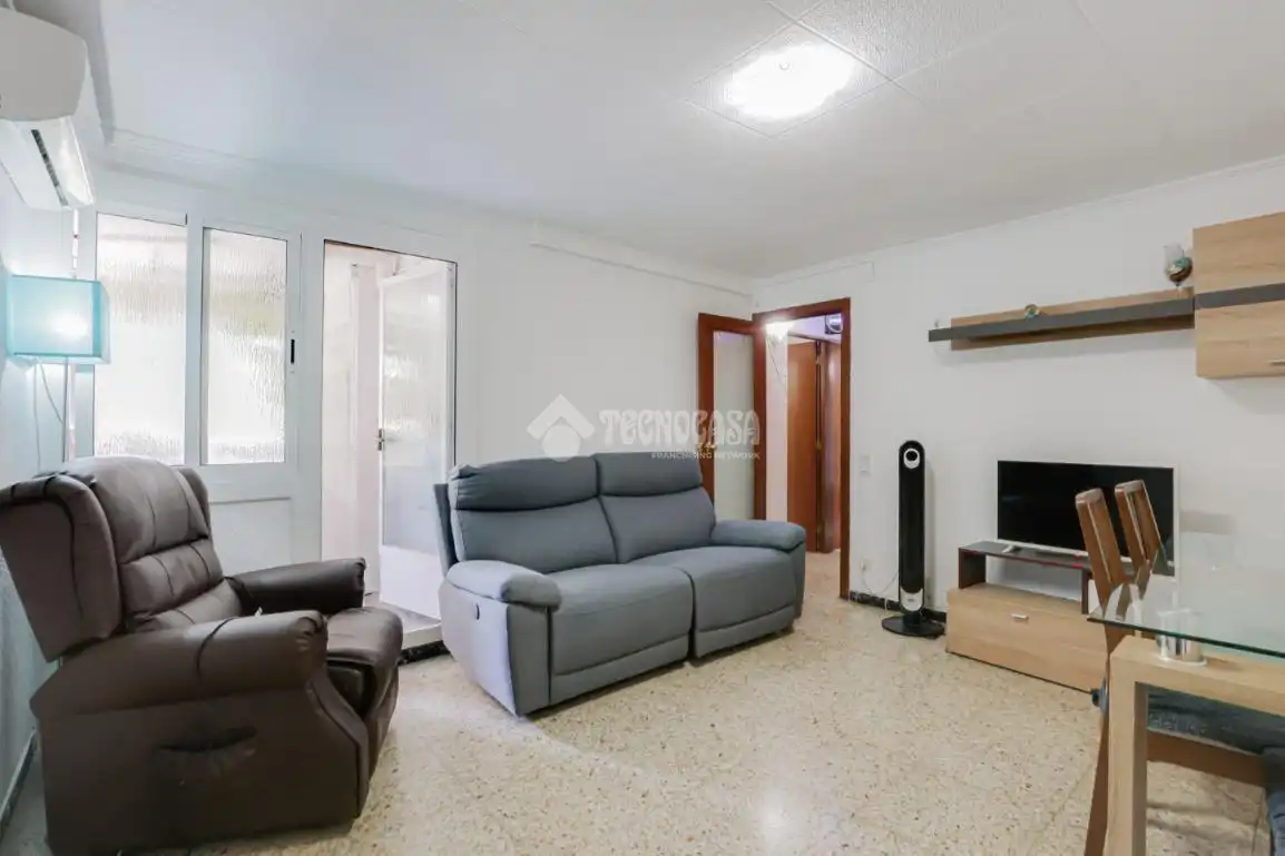 Sala de estar de Piso en venta en Sabadell con Aire acondicionado y Terraza