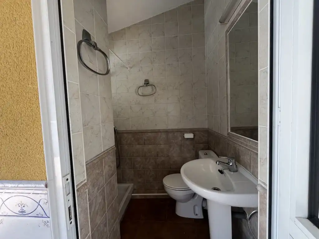 Bany de Casa o xalet en venda en Orihuela amb Jardí privat, Terrassa i Traster