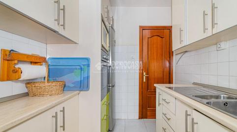 Foto 4 de Piso en venta en C. Génova, Fígares,  Granada Capital