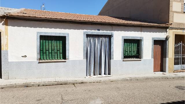 Casa-chalet en Venta en Consuegra