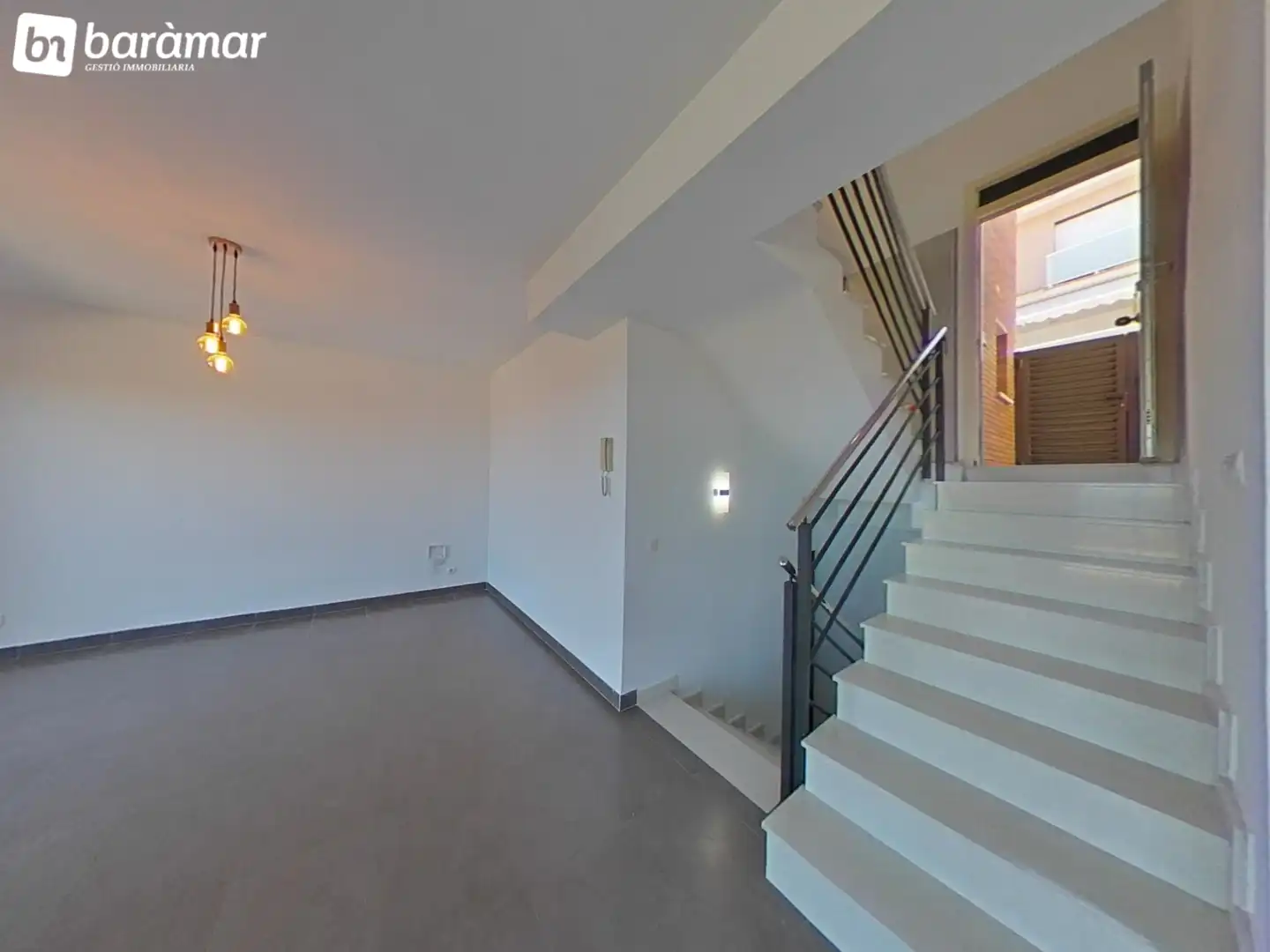 Casa adosada en venta en El Vendrell con Aire acondicionado, Calefacción y Jardín privado