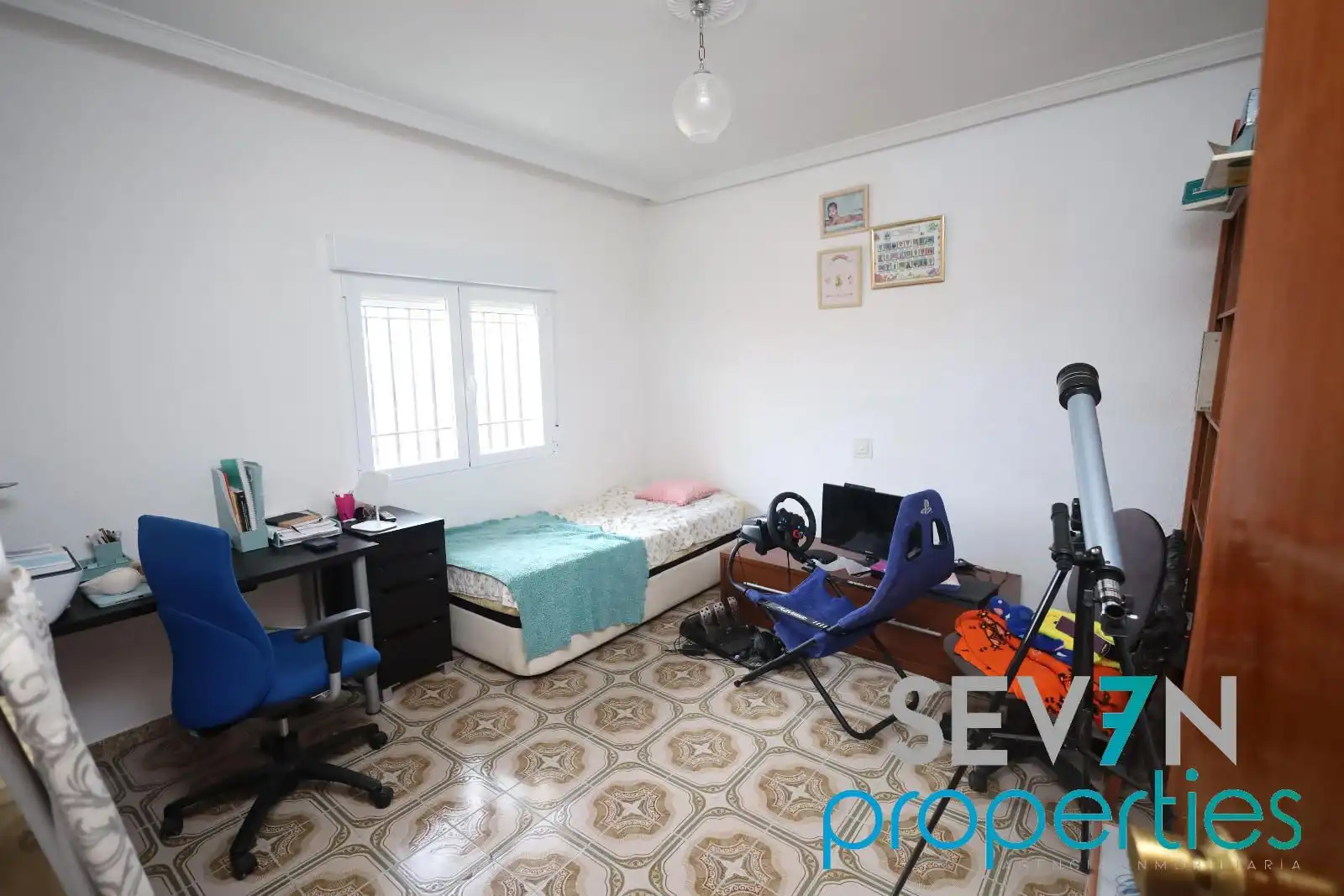Casa adosada en venta en Camarena con Aire acondicionado, Calefacción y Jardín privado
