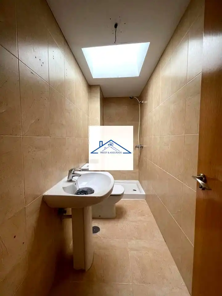 Bathroom of Flat for sale in Bargas  with Heating