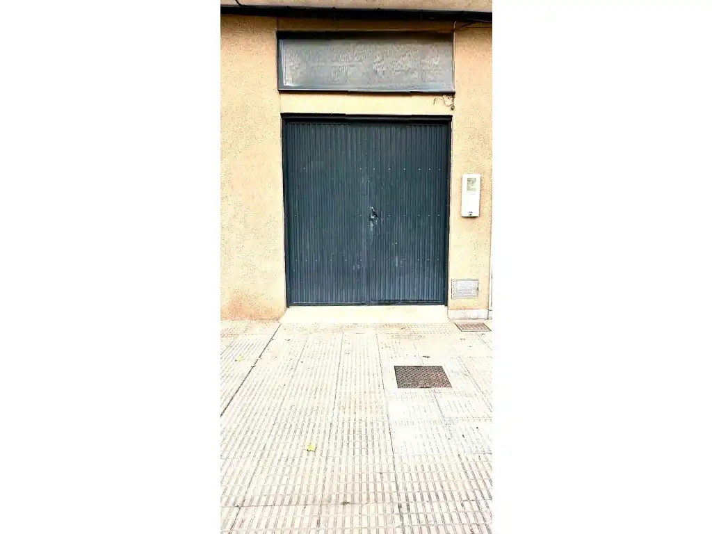 Aparcament de Local en venda en Cartagena