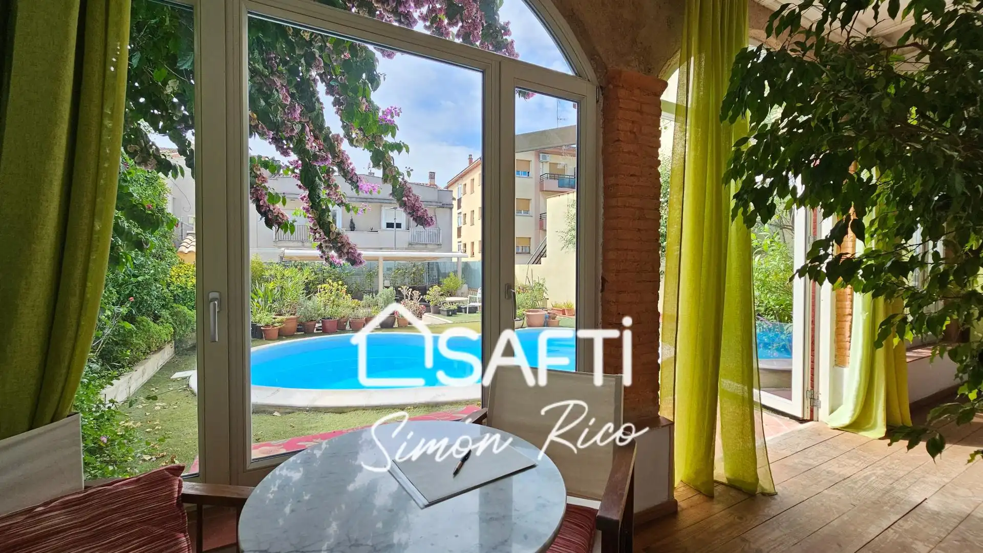 Casa adosada en venta en Gelida