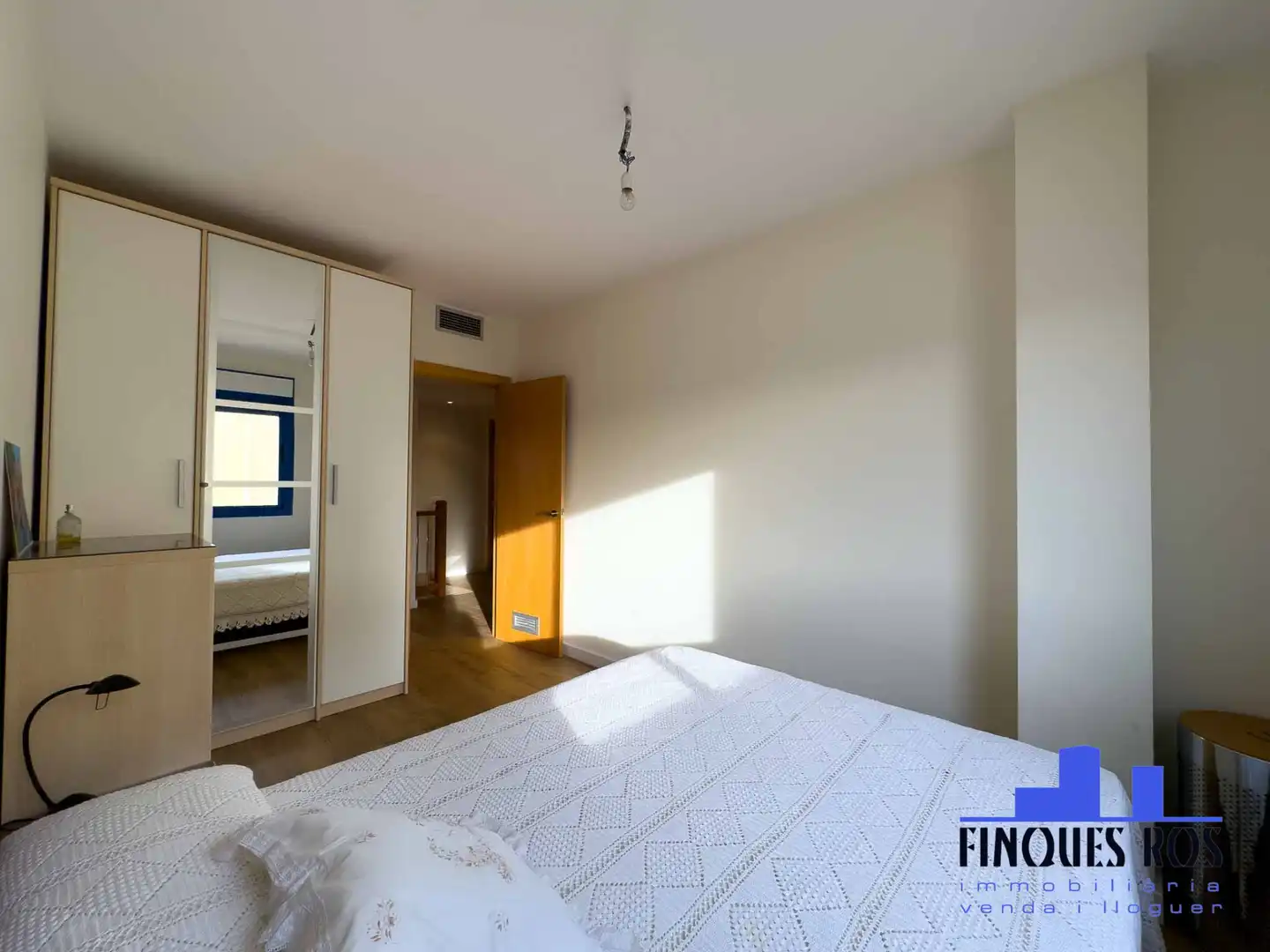 Habitación de Ático en venta en Vinaròs con Aire acondicionado, Calefacción y Parquet
