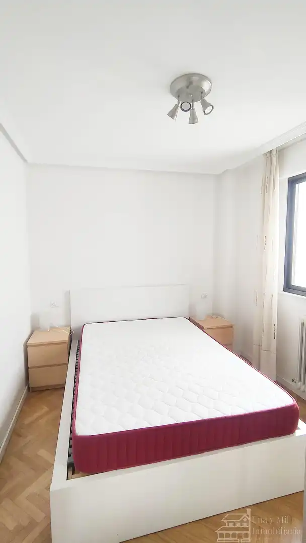 Bedroom of Flat for sale in Salamanca  with Terrace and Balcony
