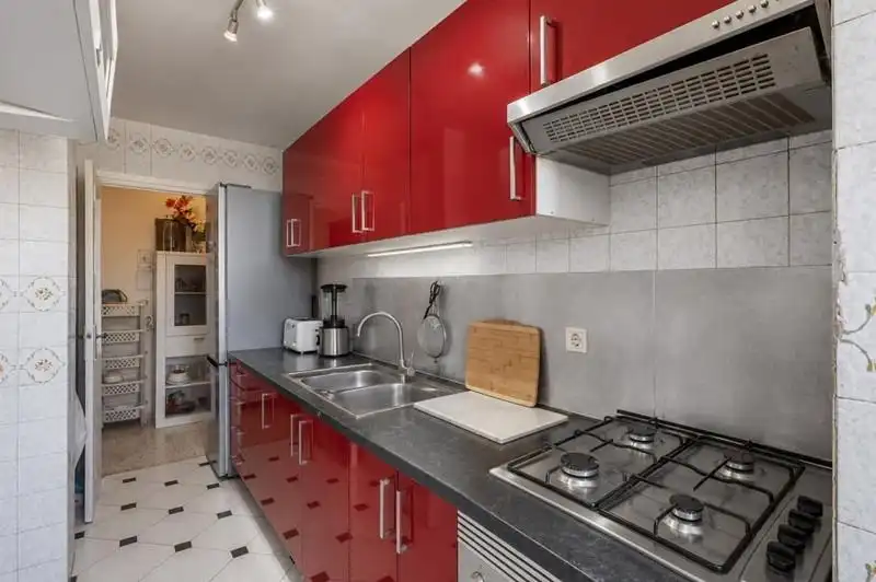 Cocina de Piso en venta en Granada con Calefacción