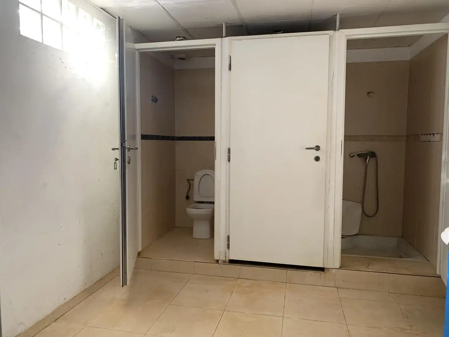 Bany de Nau industrial en venda en Nules amb Calefacció