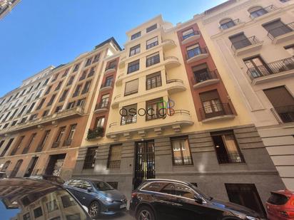 Exterior view of Flat for sale in  Madrid Capital  with Heating and Terrace