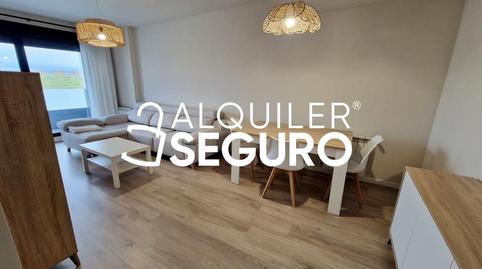 Foto 2 de Piso de alquiler en De Los Abogados de Atocha, Norte - Universidad, Madrid