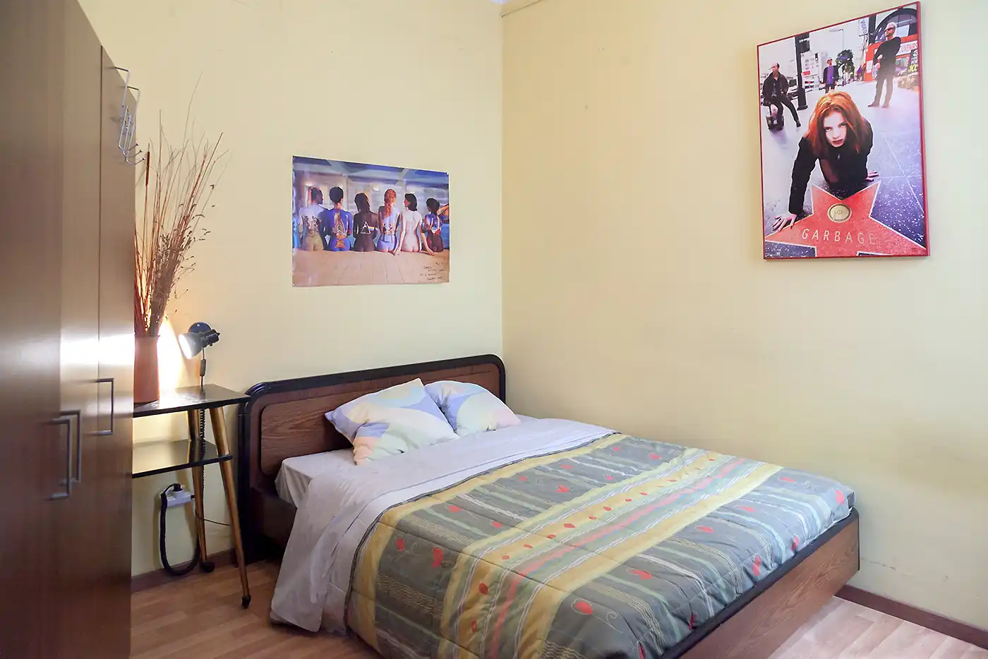 Habitación de Piso en venta en Barcelona con Balcón