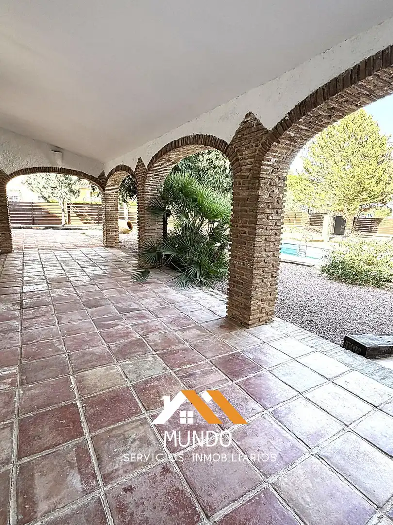 Terrassa de Casa o xalet de lloguer en Paterna amb Aire condicionat, Calefacció i Terrassa