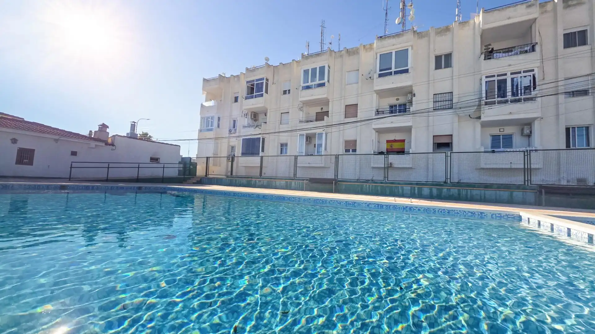 Piscina de Apartament en venda en Rojales amb Aire condicionat i Moblat