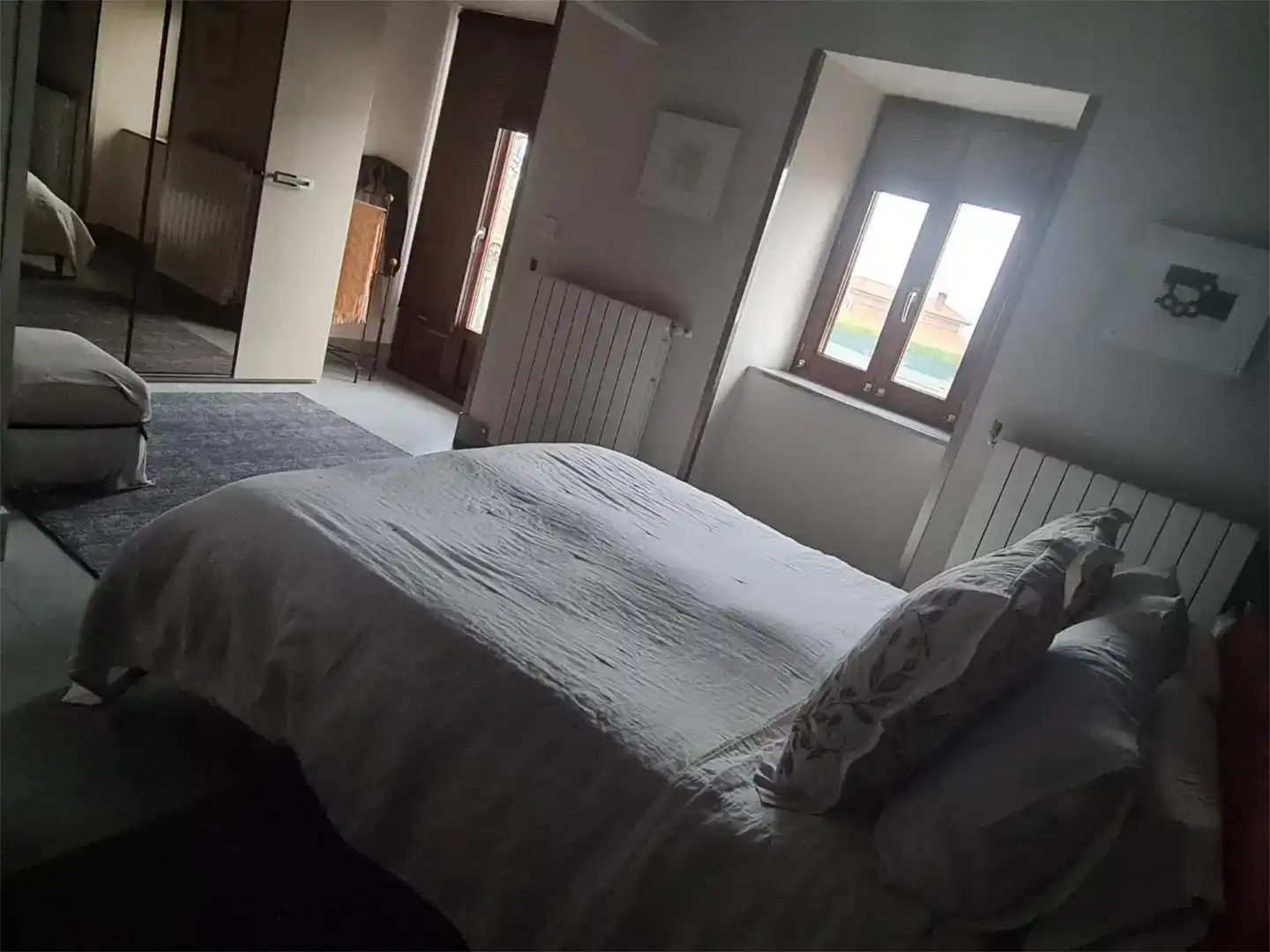Dormitori de Casa o xalet en venda en Vitoria - Gasteiz amb Piscina