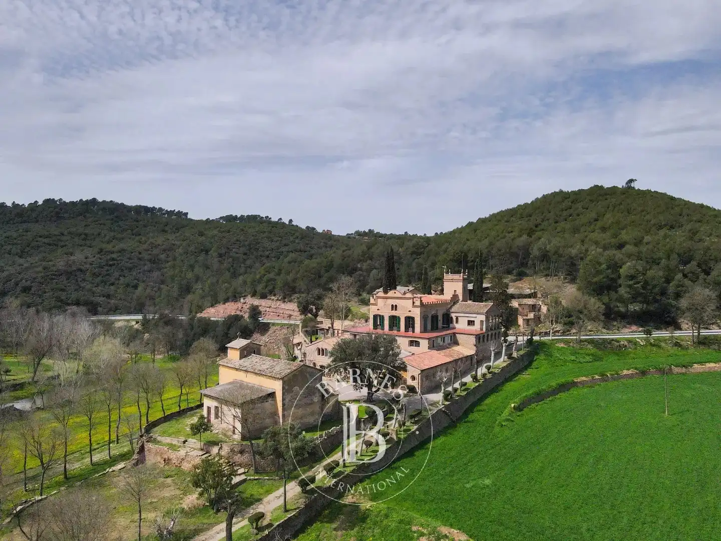 Exterior view of Houses for sale in Sant Mateu de Bages  with Heating and Internet