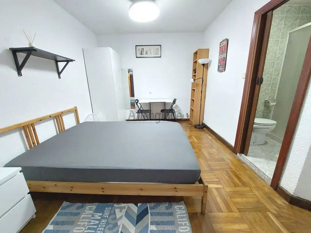 Flat with lift to rent in Calle Manuel García Conde, imagen 5