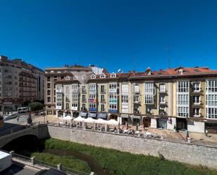 Vista exterior de Pis en venda en Burgos Capital amb Parquet