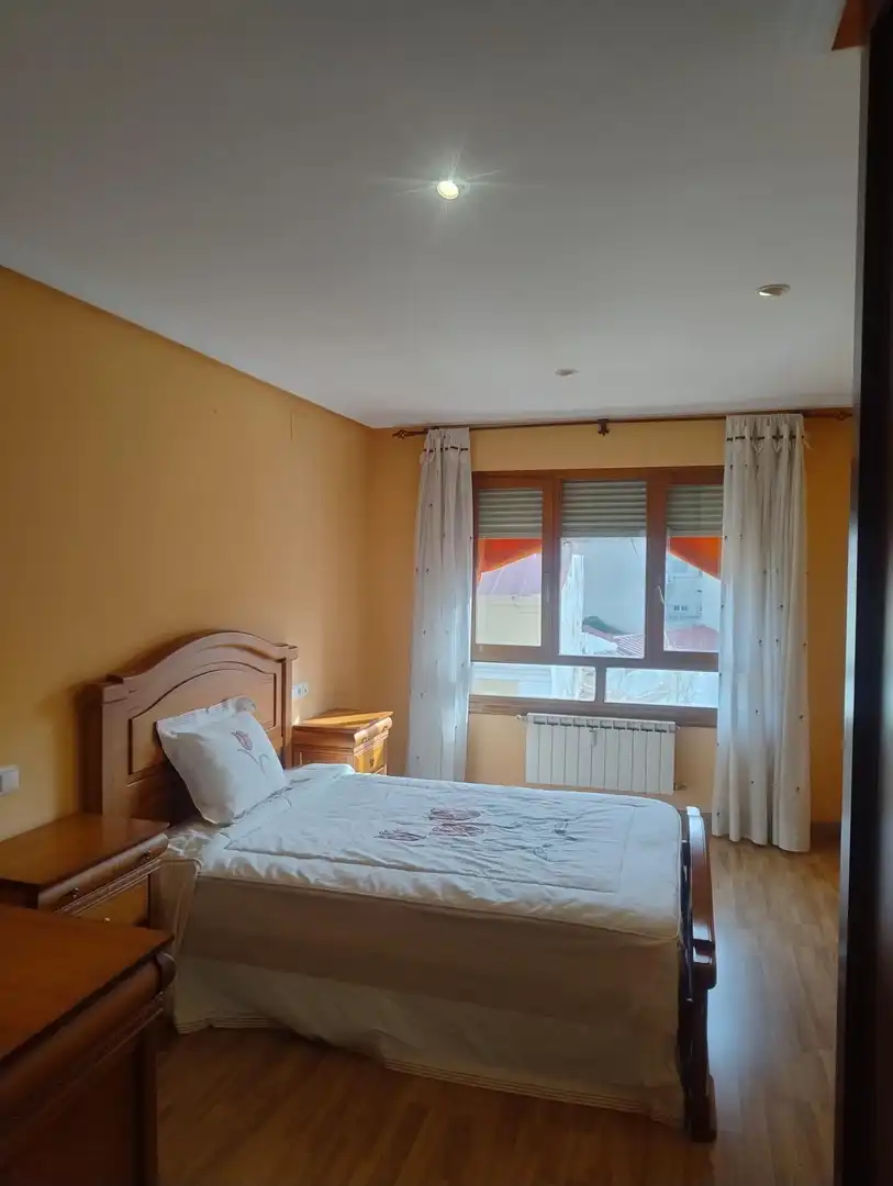Habitación de Piso en venta en Ciudad Real con Calefacción, Terraza y Amueblado